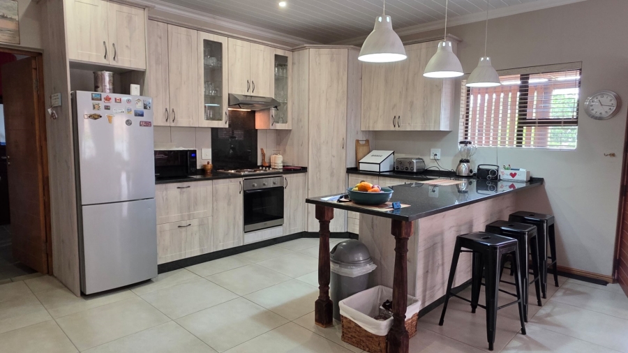 2 Bedroom Property for Sale in Dana Bay Western Cape